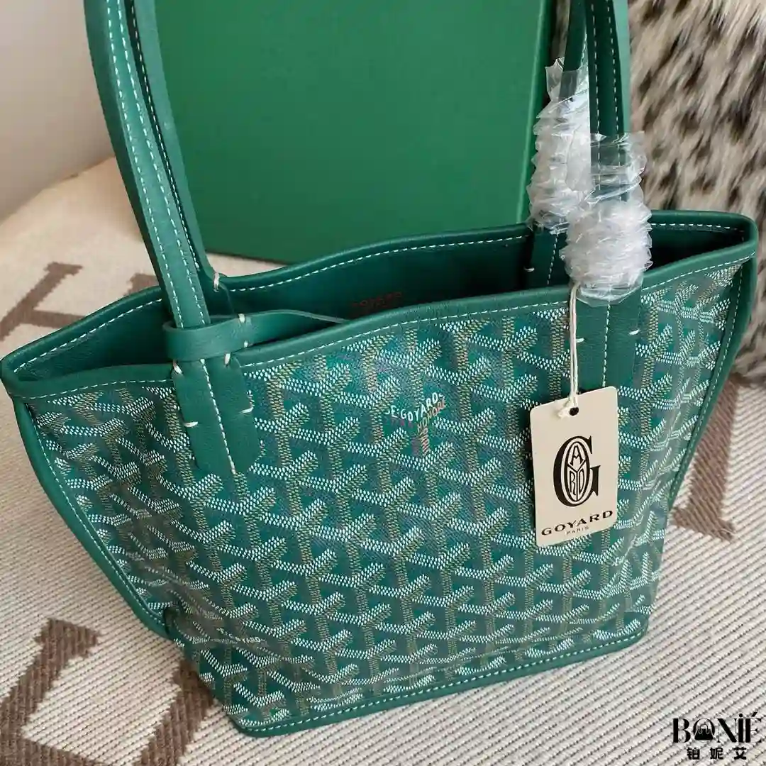 Untitled design - 1 020212 (青色) - Goyard 经典菜篮子 - Image 1