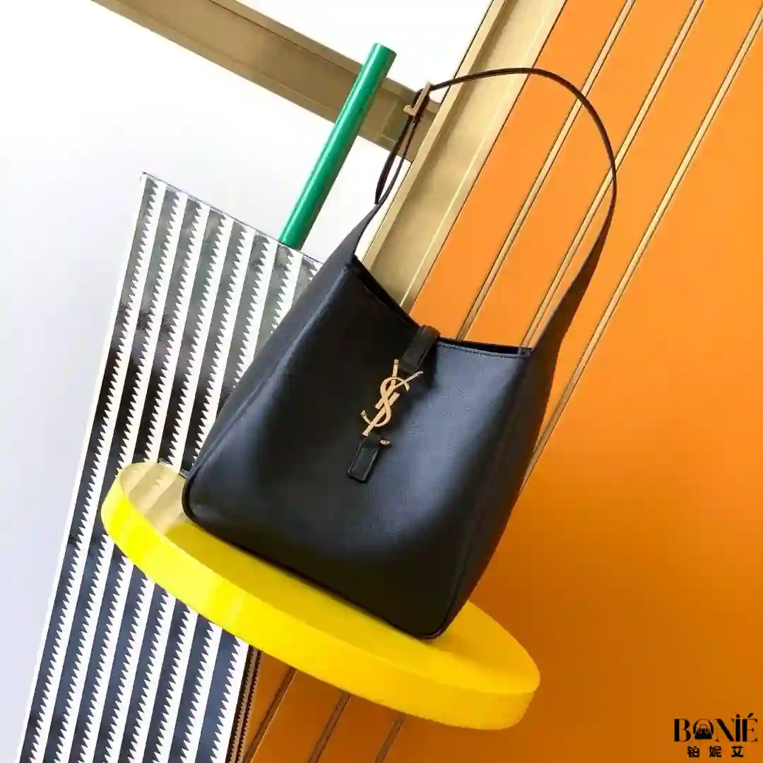 Untitled design - 1 713938 全新升级版 ▪️ROSE▪️ 秋冬新款,韩国明星同款Hobo - Image 1