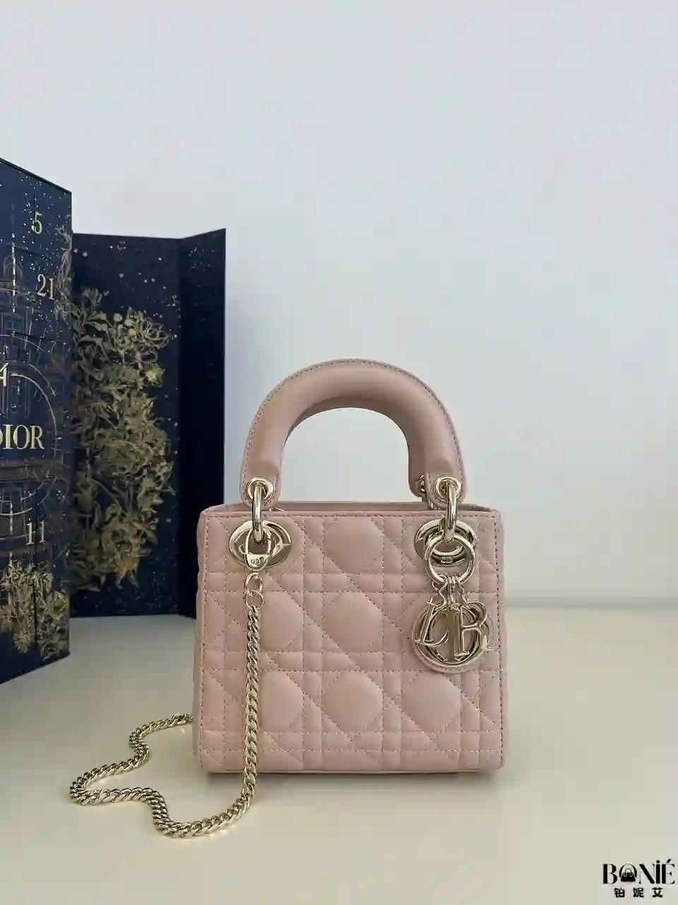 Untitled design - 1 0113 (甜蜜粉) - DIOR Classic Lady 戴妃包 - Image 1