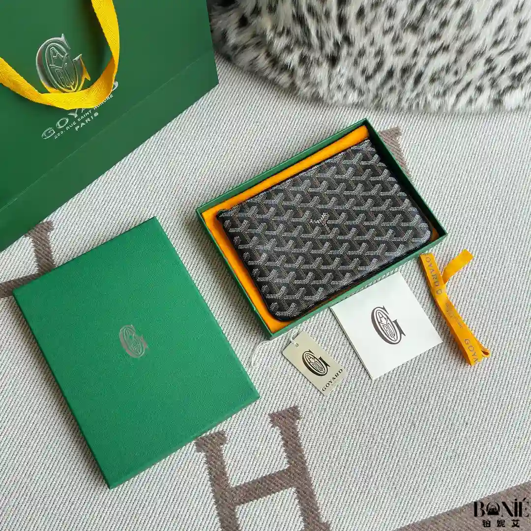 Untitled design - 1 Goyard戈雅 - Goyard Senat Pouch手拿包 全系列尺寸出齐 - Image 1