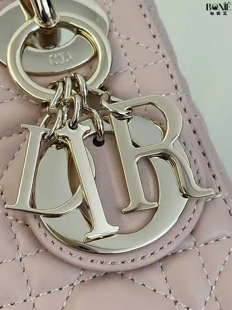 Untitled design - 2 0113 (甜蜜粉) - DIOR Classic Lady 戴妃包 - Image 2