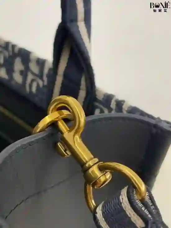 3199 - DIOR 小号Tote最新秋冬系列 - Image 5