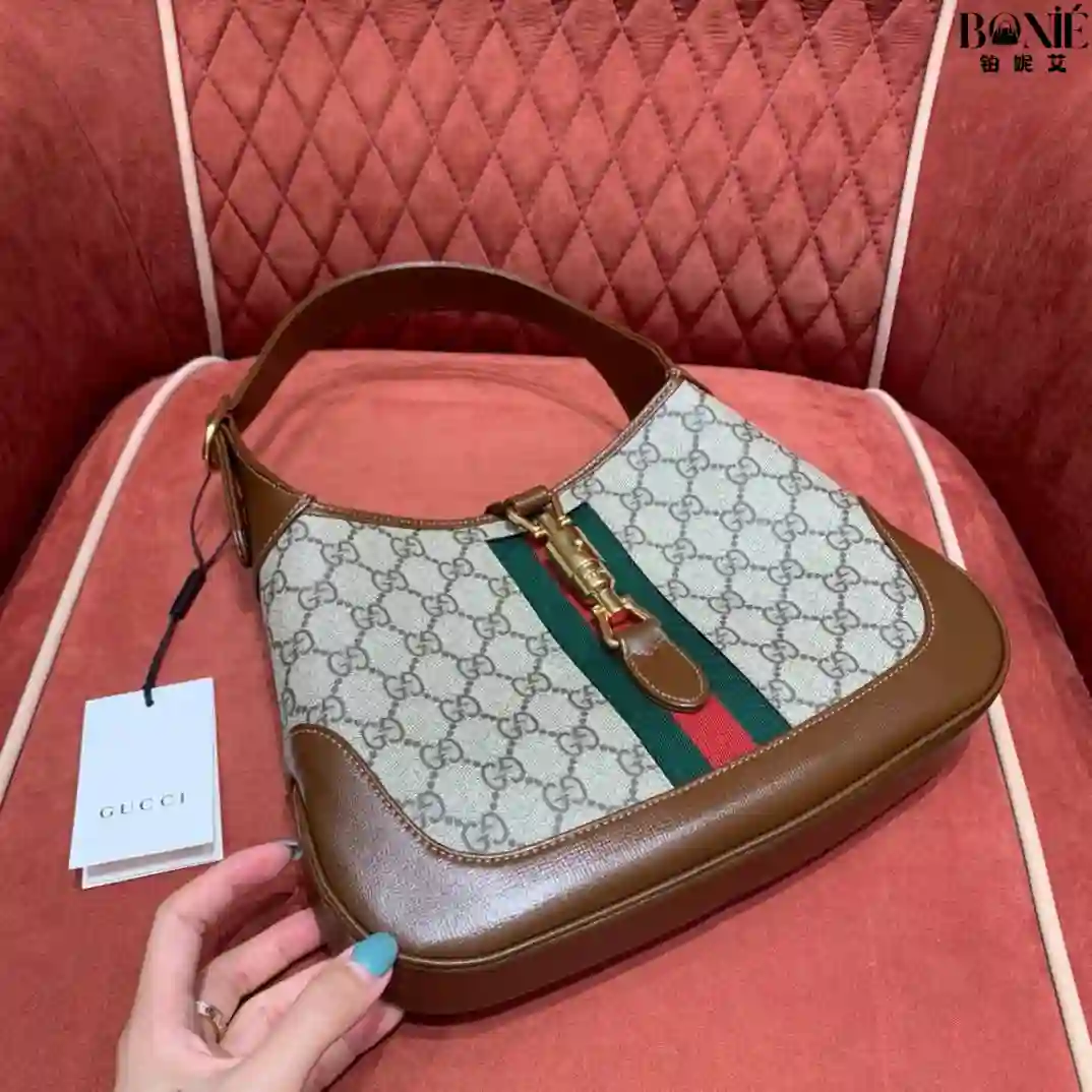 Untitled design - 4 636706 - Gucc1 Jackie小号腋下包 (28cm) - Image 9