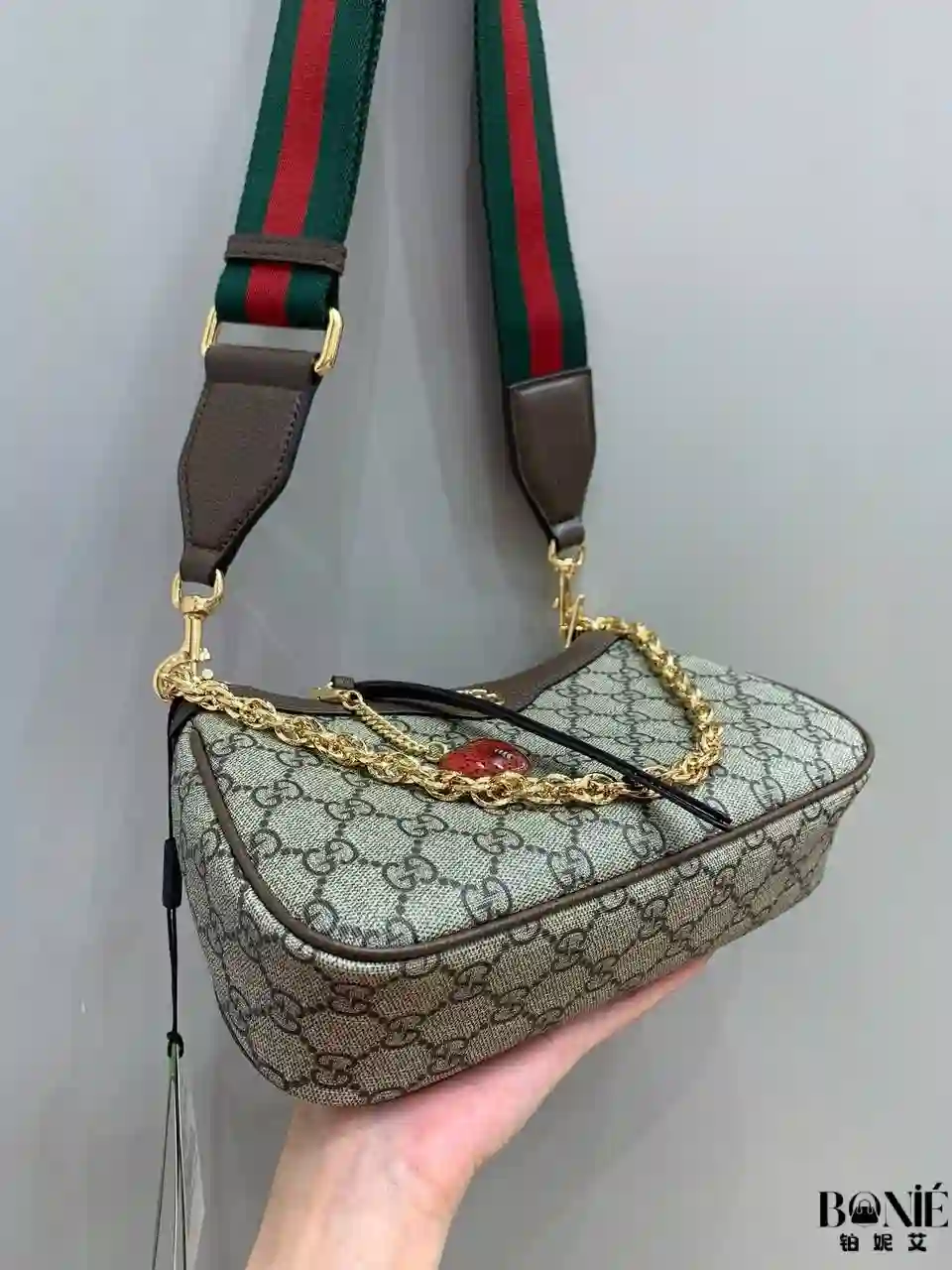 Untitled design - 4 735132 - Gucc1 Ophidia草莓链条包 - Image 6