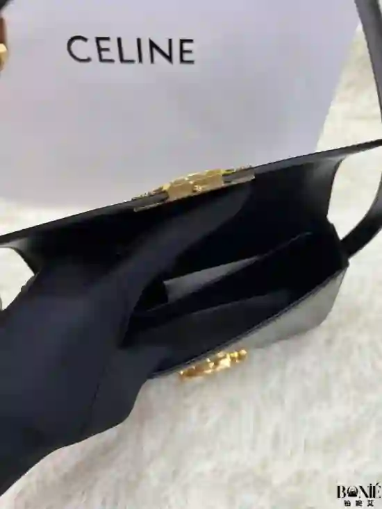 194143 - CELINE Claude Shoulder Bag - Image 5