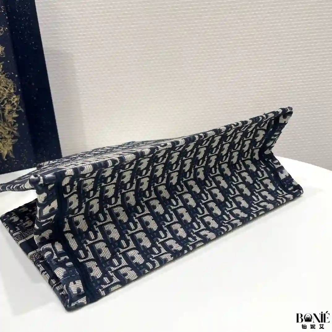 Untitled design - 7 3015 - DIOR 中号Tote系列 - Image 5