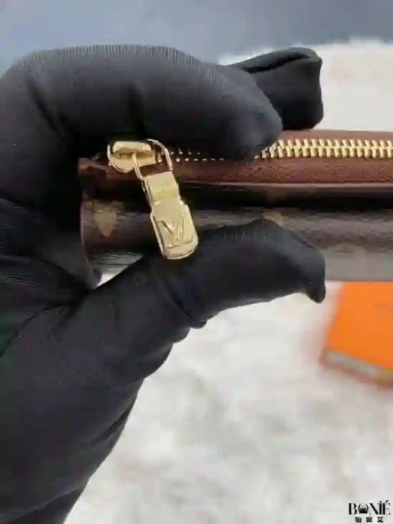 M69431 (老花) - Louis Vuiiton Recto Verso 卡包 - Image 6