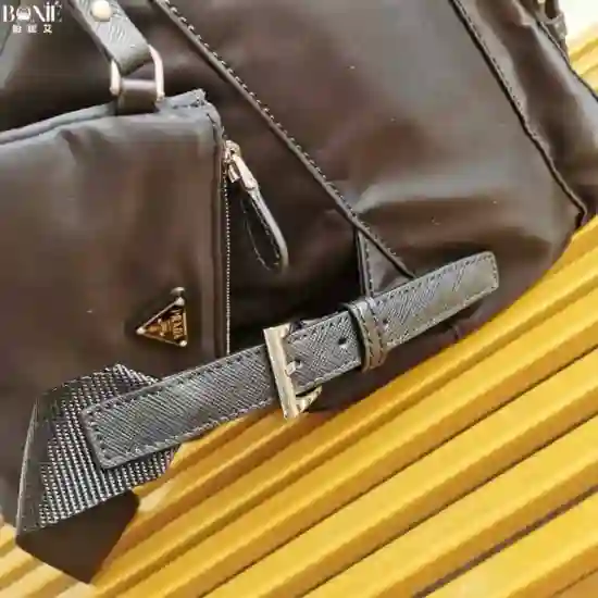 1BZ811 - Prada 新款背包 - Image 9