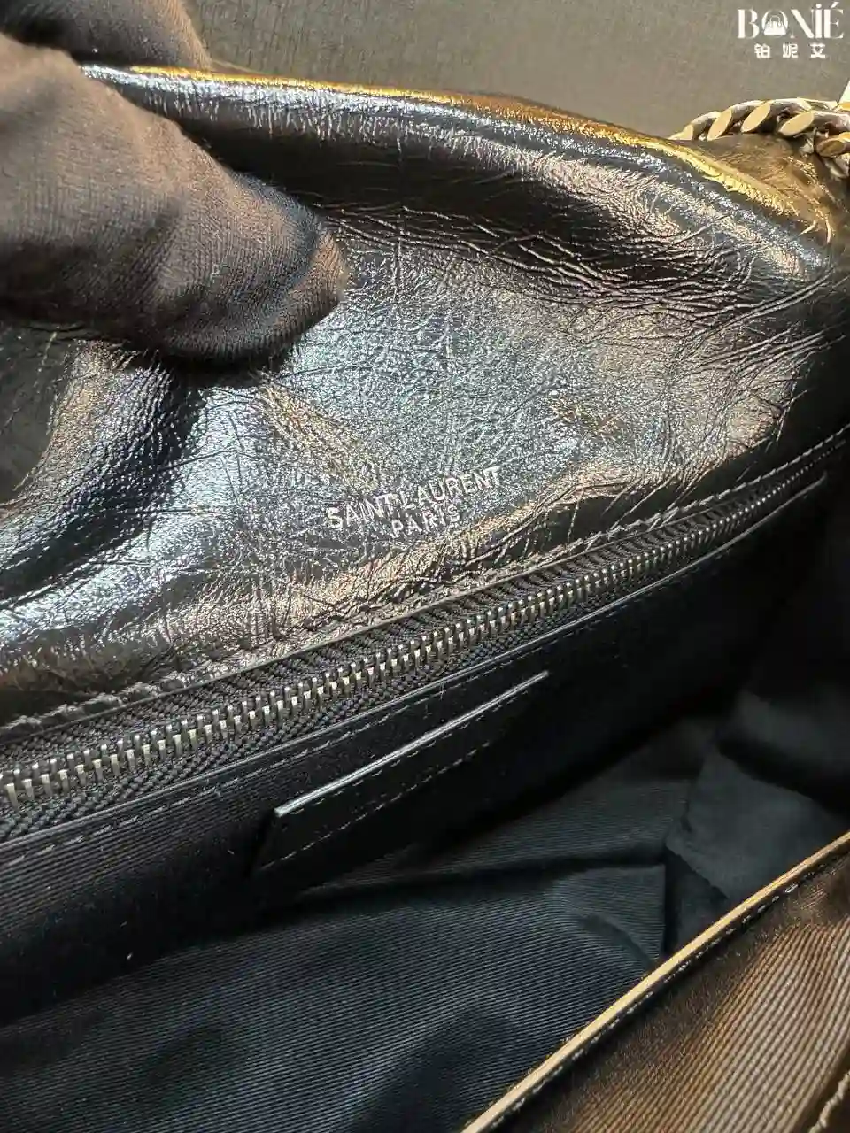 Untitled design - 8 633158 - YSL - Image 4