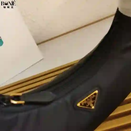 1NE515 - Prada 升级版金色五金HOBO - Image 2