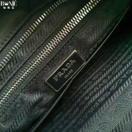1BG102 - Prada 经典妈咪包 - Image 8
