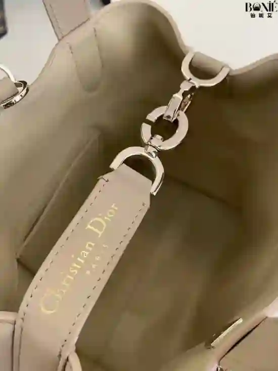 3151 (奶油杏) - Dior Toujours竖版系列中号 - Image 7