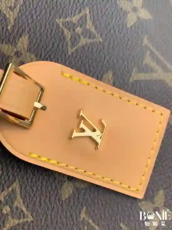 M45647 - Boite Chapeau Souple 手袋 - Image 2