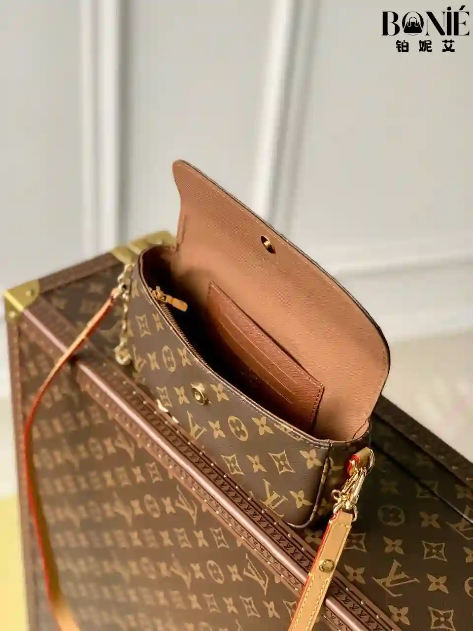 未命名的设计.zip - 6 M81911 - Wallet On Chain Ivy 手袋 - Image 9