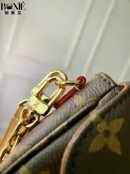 M81911 - Wallet On Chain Ivy 手袋 - Image 2