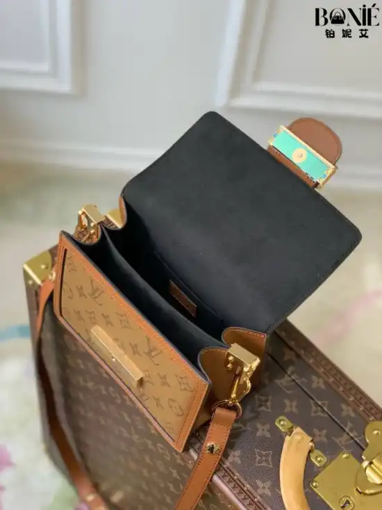 M45959 - Mini Dauphine 小号手袋 - Image 7