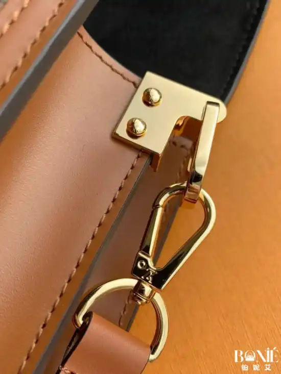 M45959 - Mini Dauphine 小号手袋 - Image 6