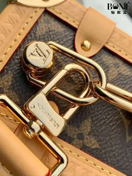 M46358 老花 (黄皮）Side trunk pm 手袋 - Image 7