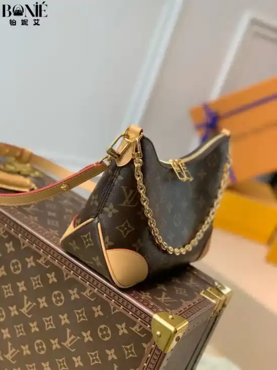 M45832 老花 (黄皮）Odeon 小号手袋 - Image 3