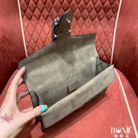 499623 - Dionysus钻扣酒神 - 卡其25cm - Image 5